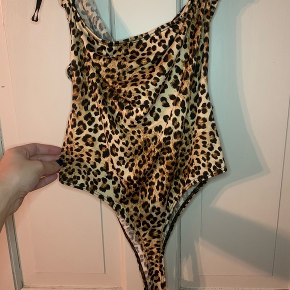 Leopard print bodysuit - Picture 3 of 4